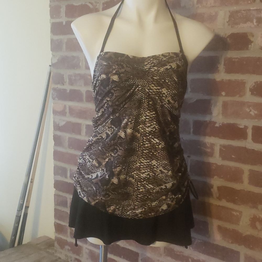 Black and leopard bathing suit